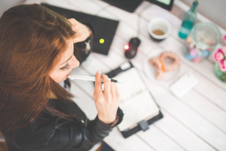 writing girl