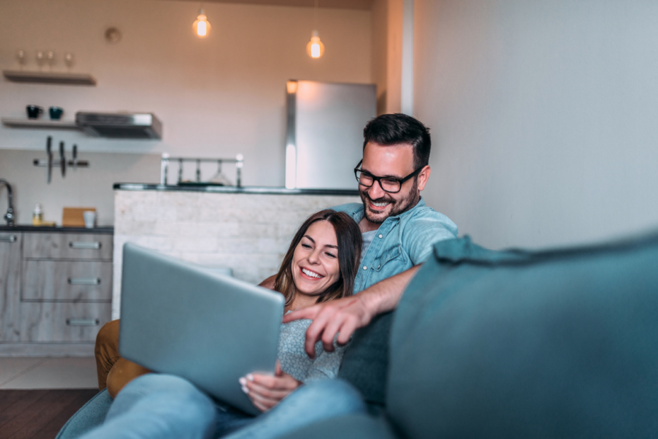 couple with laptop